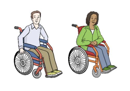 Links sitzt ein Mann im Rollstuhl, rechts sitzt eine Frau im Rollstuhl.